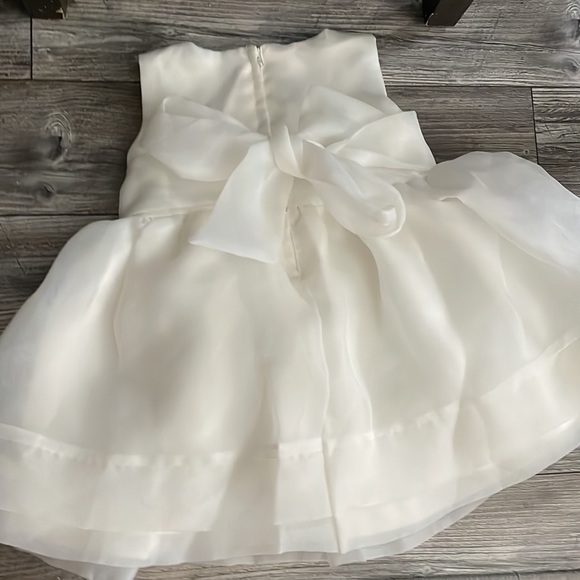 Flower Girl Dress Approx 12 months - Picture 2 of 3